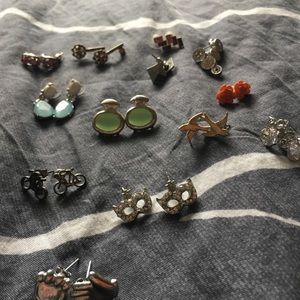 Lot of stud earrings